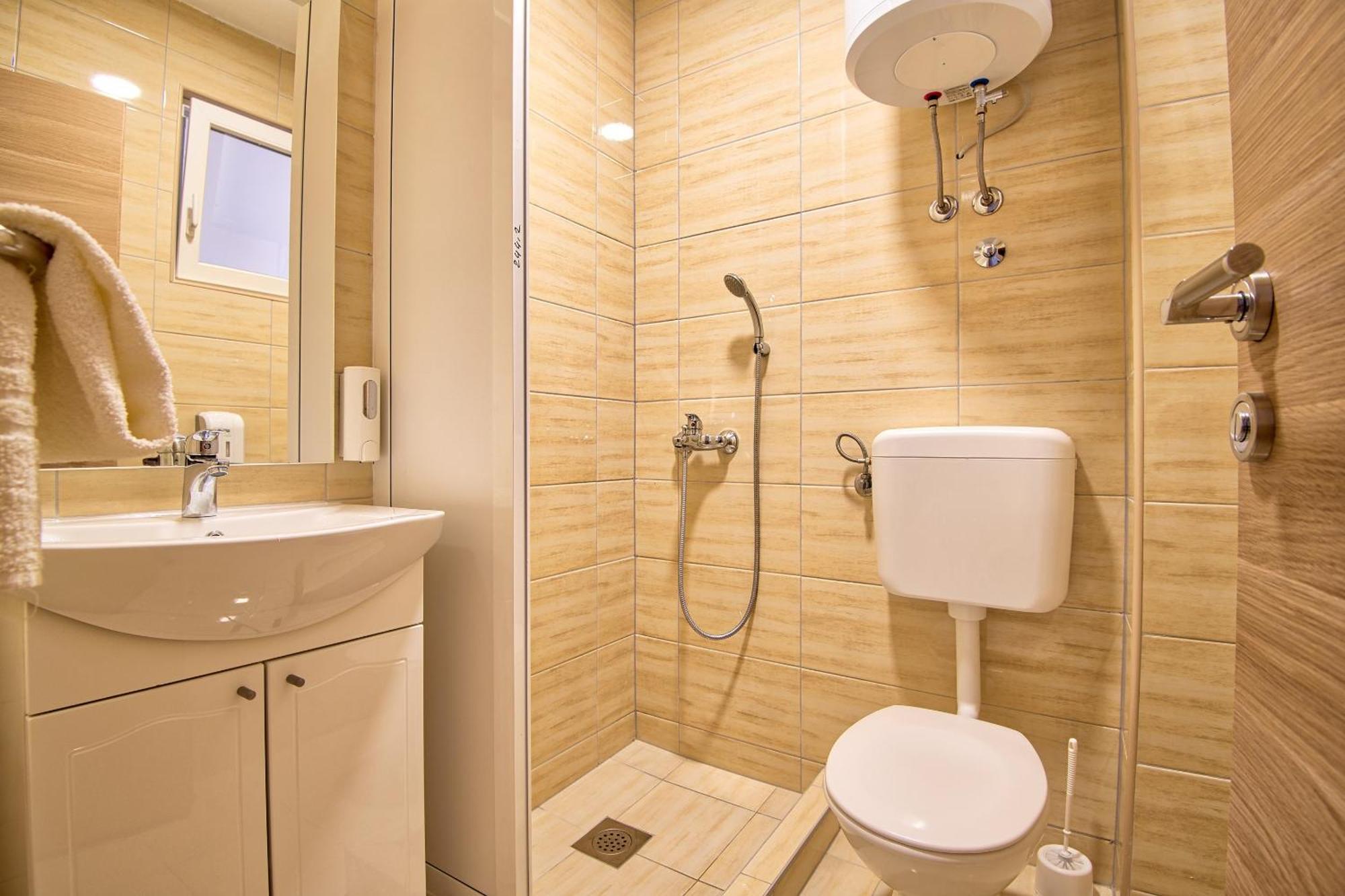 Studio & Apartments More Неум Екстериор снимка